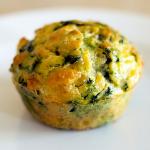 Muffin salati al lievito istantaneo agli spinaci
