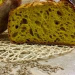 Pane con Curcuma, semini e prefermento