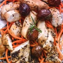 insalata di pollo con olive e carote
