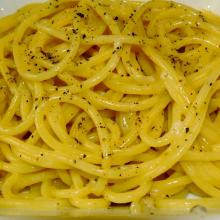 Spaghetti Cacio e Pepe (Ricetta Originale)