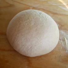 gli ingredienti del pane e il ruolo della pasta madre acida