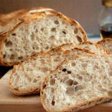 pane di grano tenero “abbondanza” con pasta di riporto