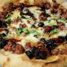 Pizza al piatto fatta in casa – Montanara