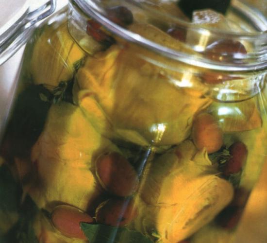 Conserva di carciofi sott’olio alle olive