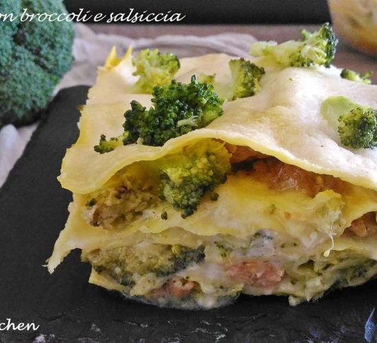 lasagna con broccoli e salsiccia