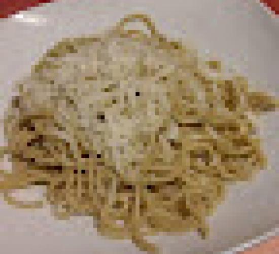 Spaghetti quadrati integrali broccoli e mandorle ( nell'impasto) in bianco - pastamagic sirge